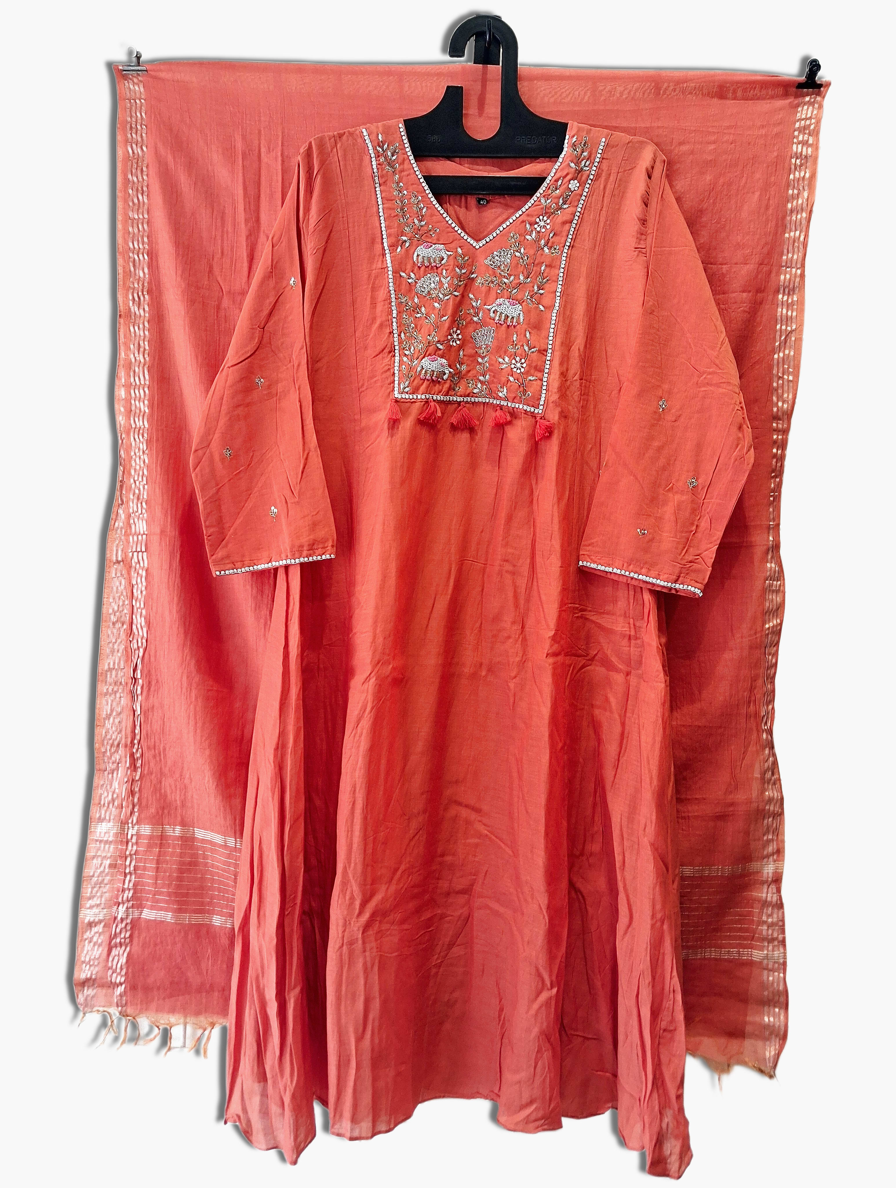 Mul Cotton Suit With Zordozi Work, Size L